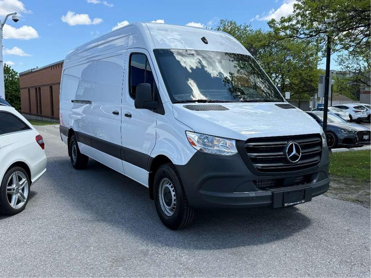 2025 Mercedes-Benz Sprinter 2500 170 LongWheel Base BCam Warranty Certified Photo1