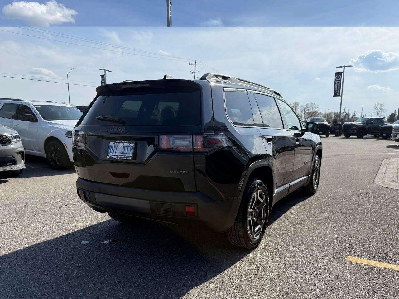 2026 Jeep Cherokee Limited 4X4 Photo