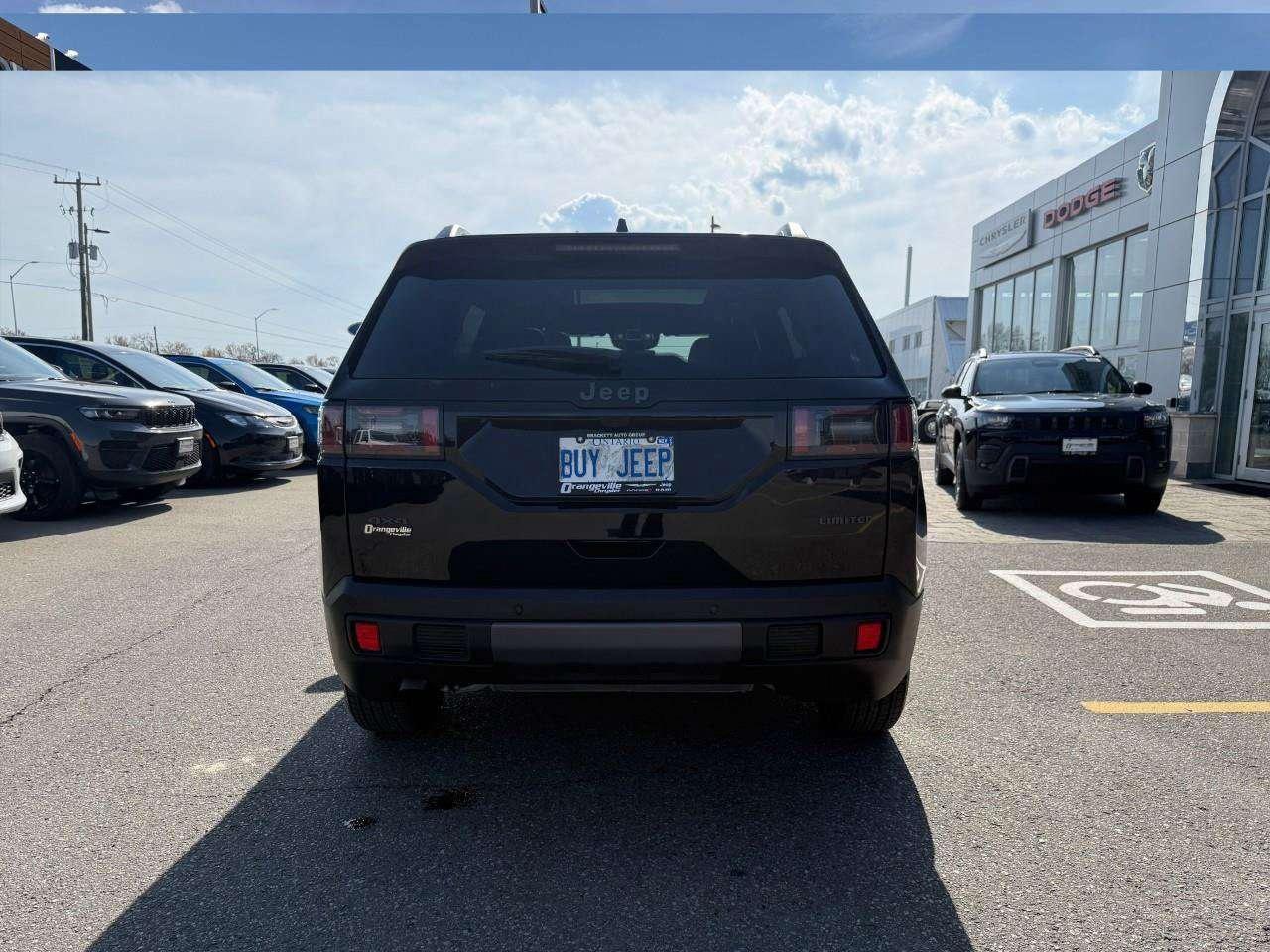 2026 Jeep Cherokee Limited 4X4 Photo