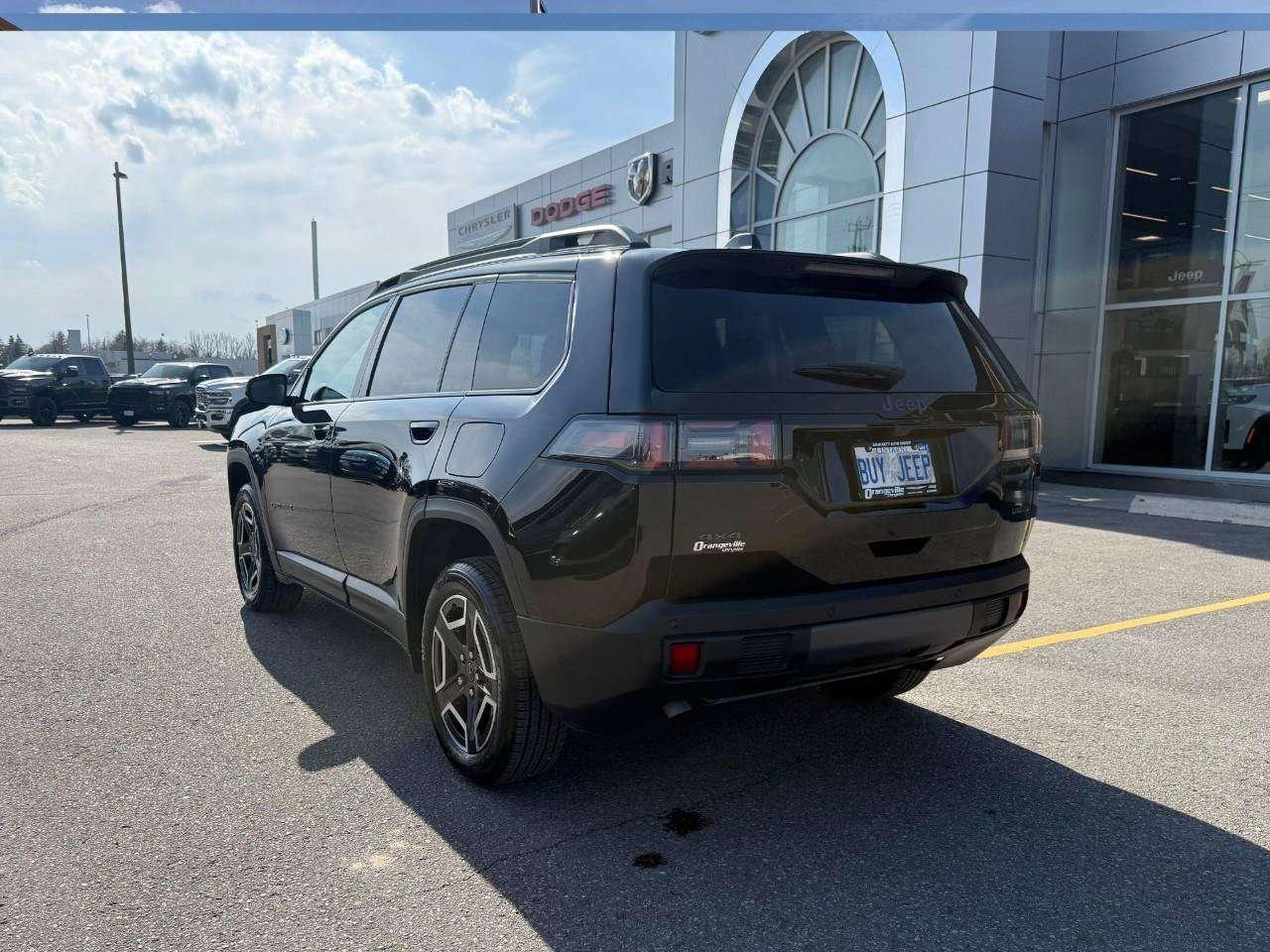 2026 Jeep Cherokee Limited 4X4 Photo