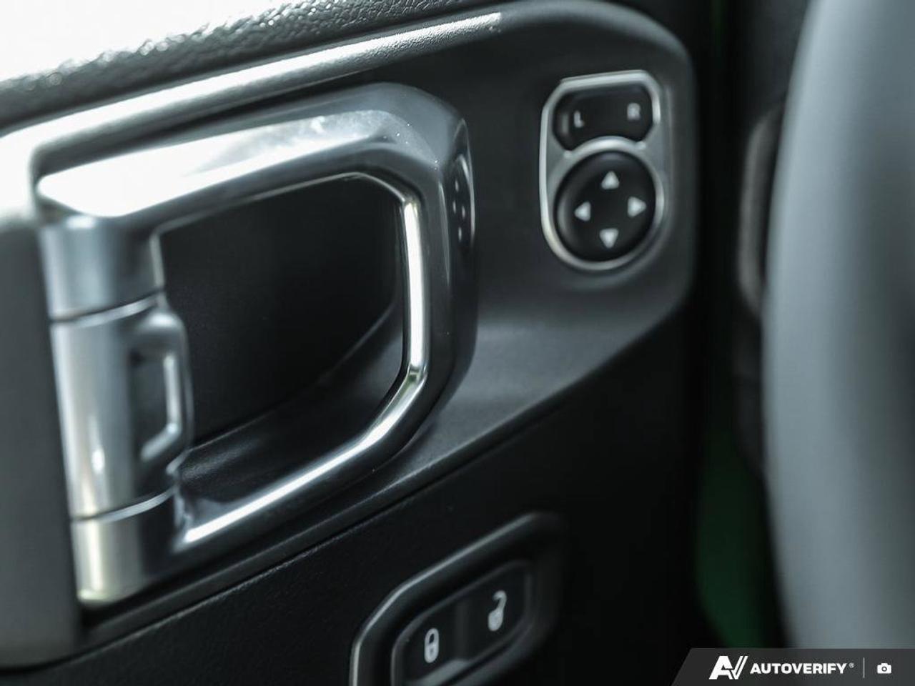2025 Jeep Wrangler SPORT Photo