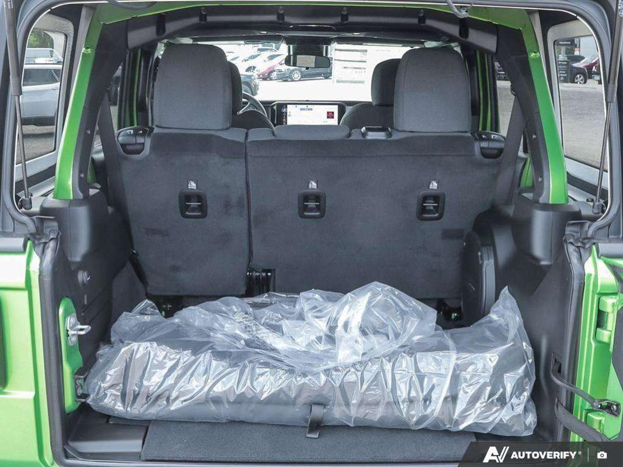 2025 Jeep Wrangler SPORT Photo