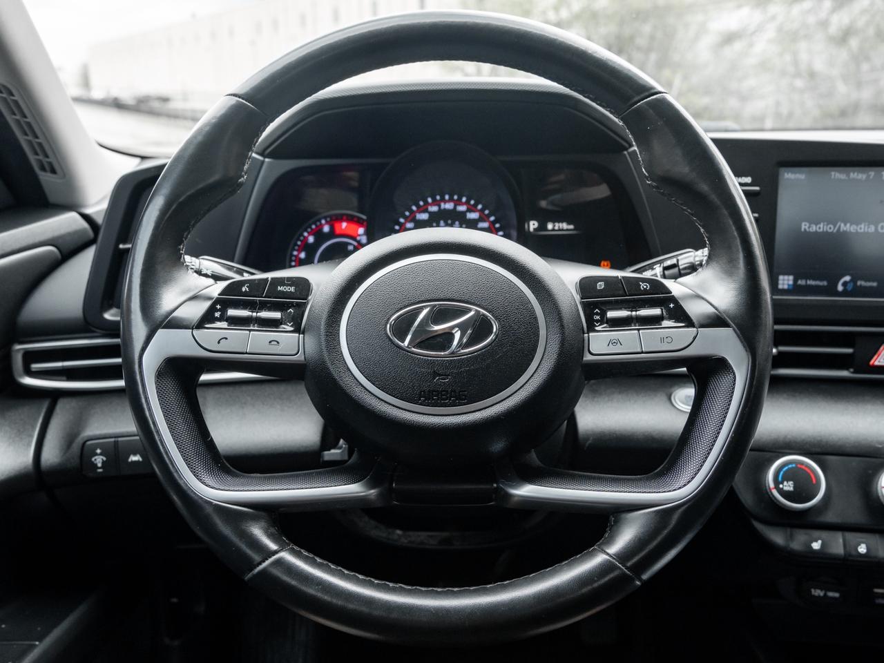 2021 Hyundai Elantra Preferred IVT, Camera Photo