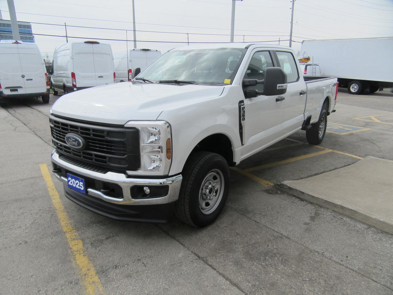 2025 Ford F-350 CREW CAB 4X4 8FT LONG BOX Photo
