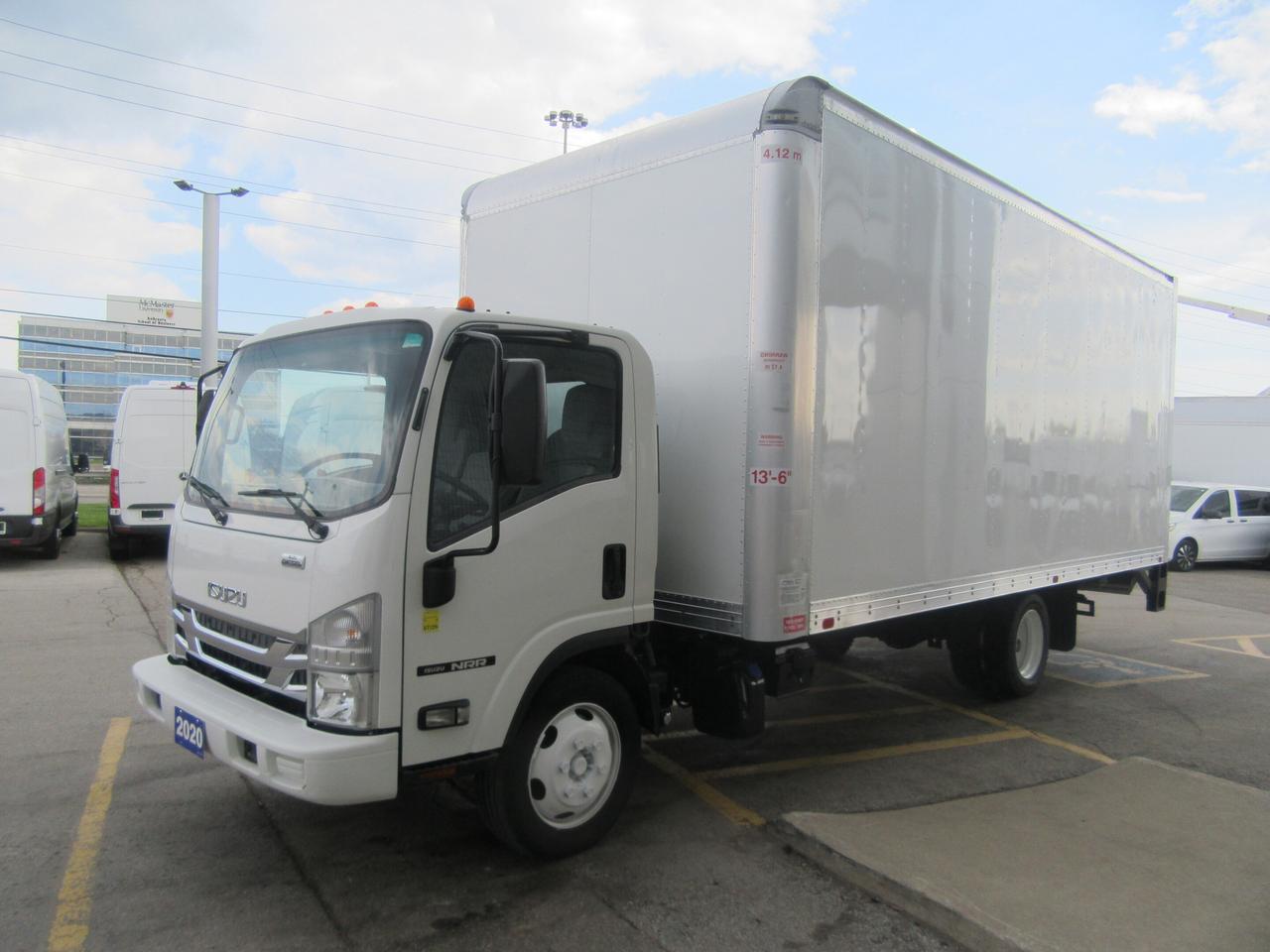 2020 Isuzu NRR DIESEL 20FT HIGH & WIDE BOX POWER LIFTGATE Photo