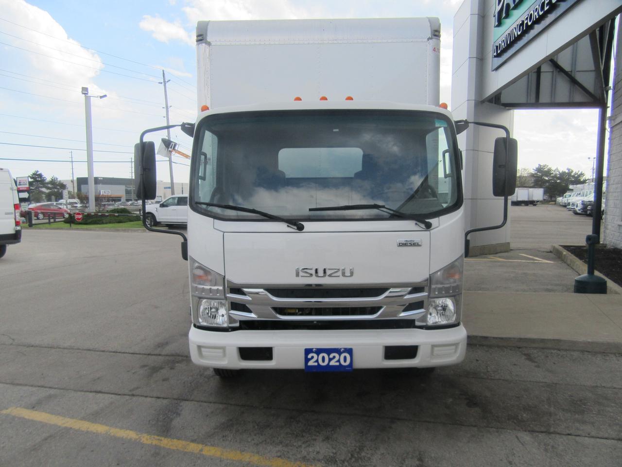 2020 Isuzu NRR DIESEL 20FT HIGH & WIDE BOX POWER LIFTGATE Photo