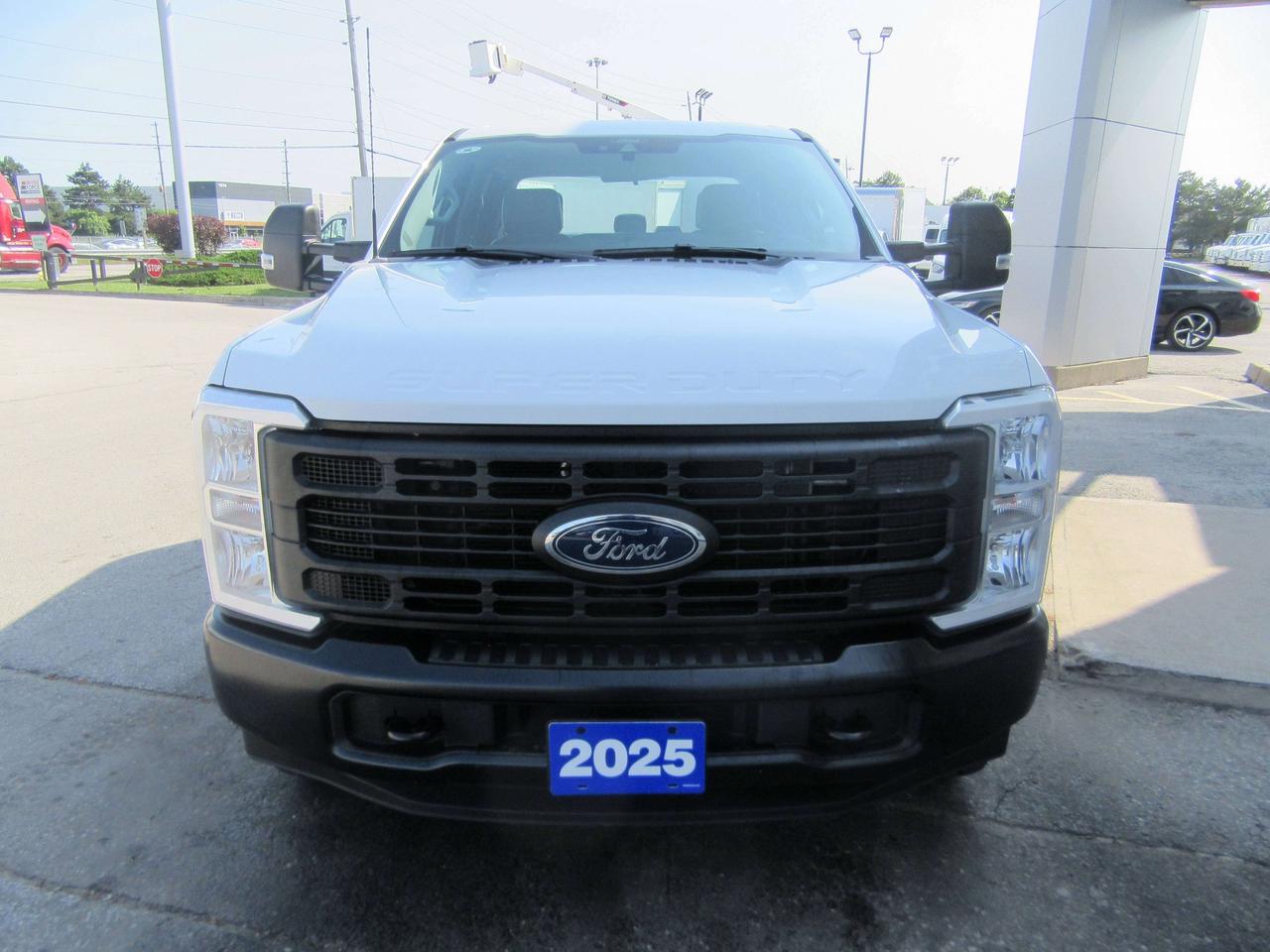 2025 Ford F-350 CREW CAB 4X4 8FT LONG BOX Photo