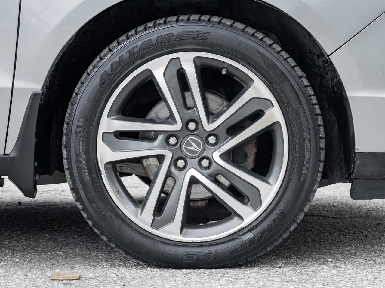 2017 Acura MDX SH-AWD NAV PKG Photo3