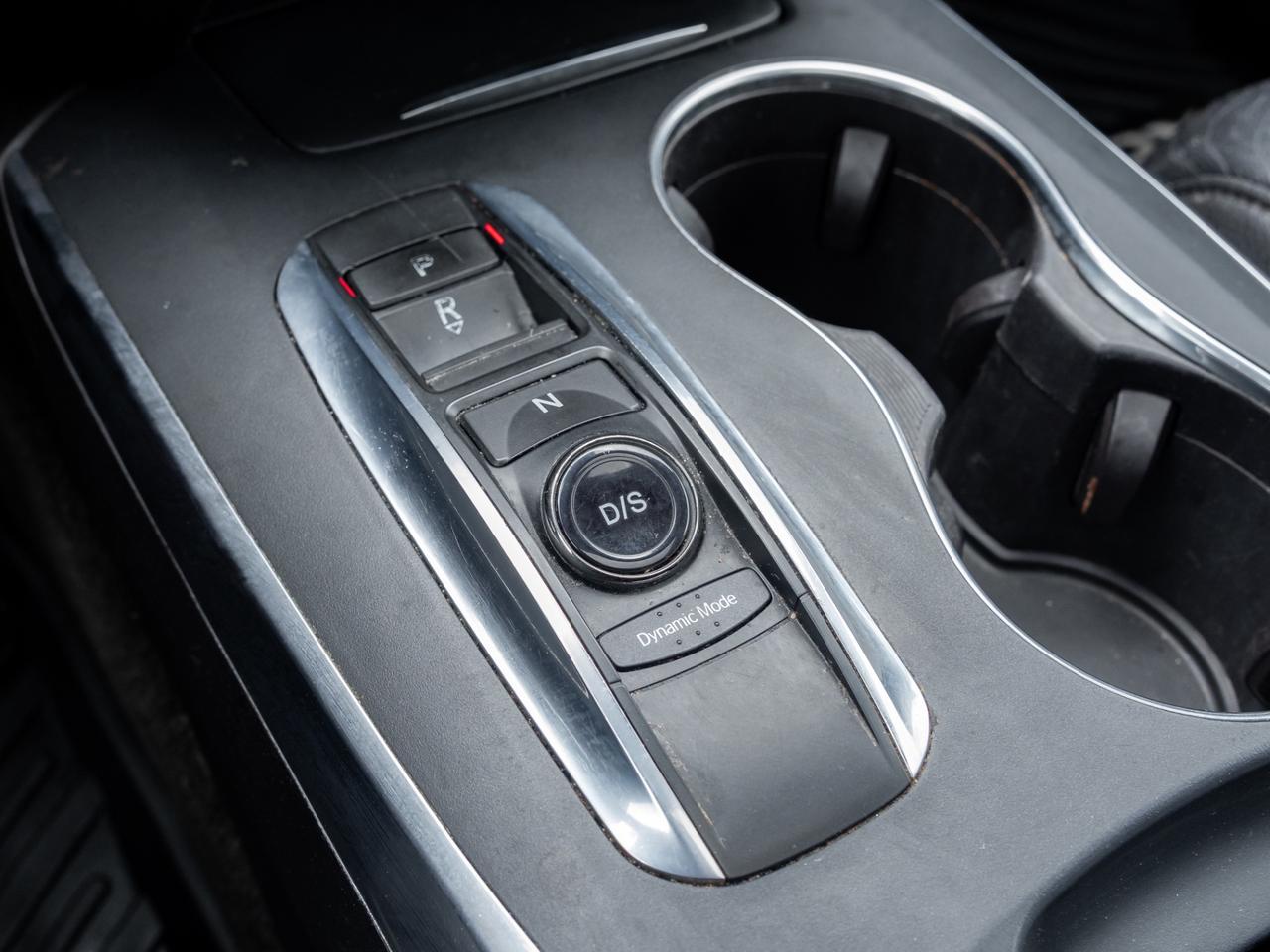 2017 Acura MDX SH-AWD NAV PKG Photo