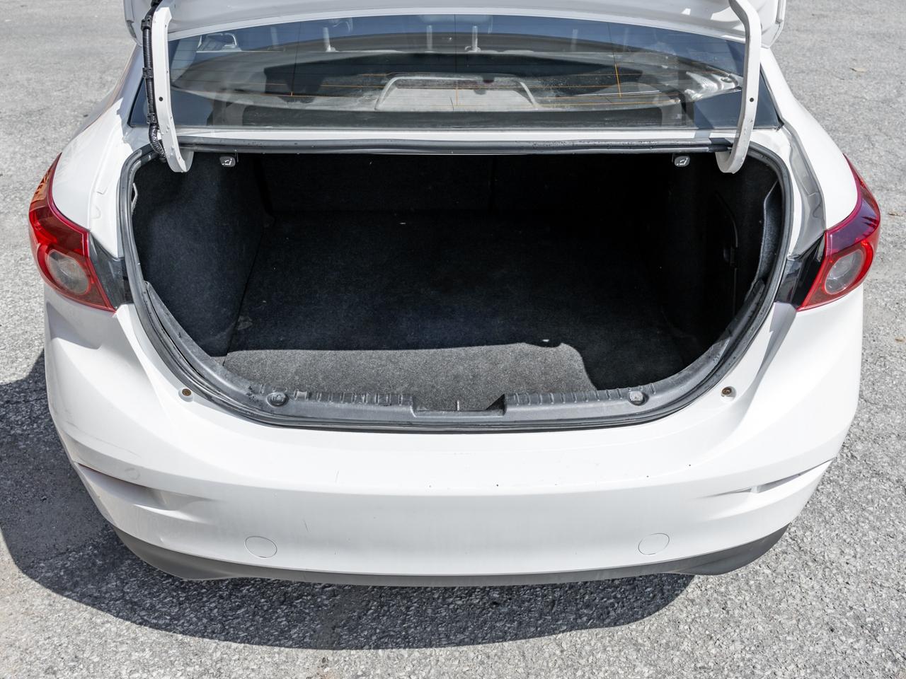 2014 Mazda MAZDA3 GS-SKY, Camera, Accident free Photo
