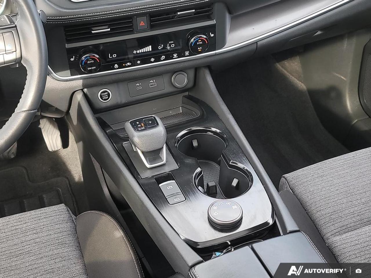 2023 Nissan Rogue SV Moonroof HEATED SEATS   MOONROOF   REMOTE START Photo