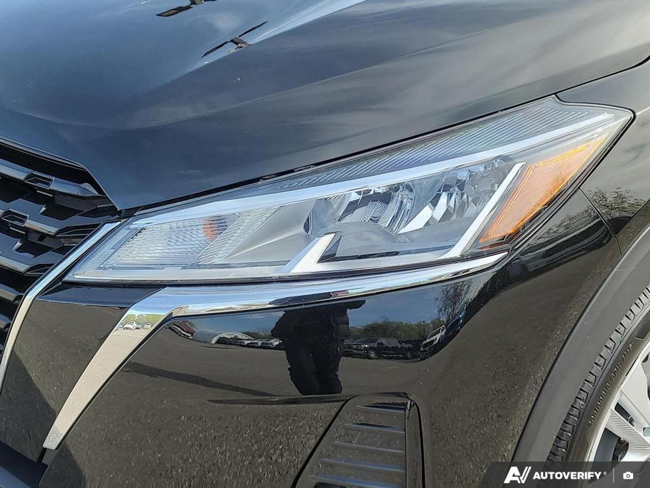 2021 Nissan Kicks S SMART DEVICE INTEGRATION   LANE ASSIST   KEYLESS Photo