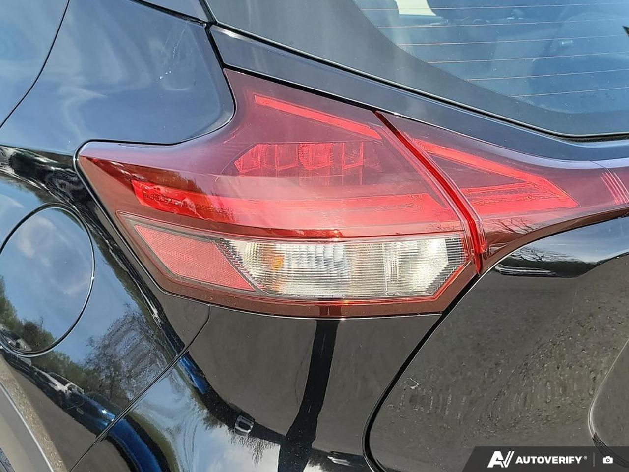 2021 Nissan Kicks S SMART DEVICE INTEGRATION   LANE ASSIST   KEYLESS Photo