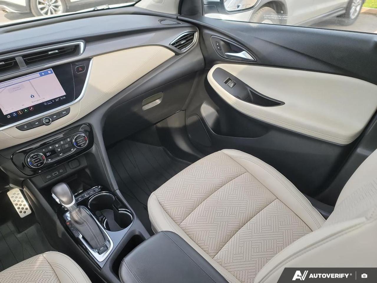 2022 Buick Encore GX Essence LEATHER   SMART DEVICE INTEGRATION   REMOT Photo