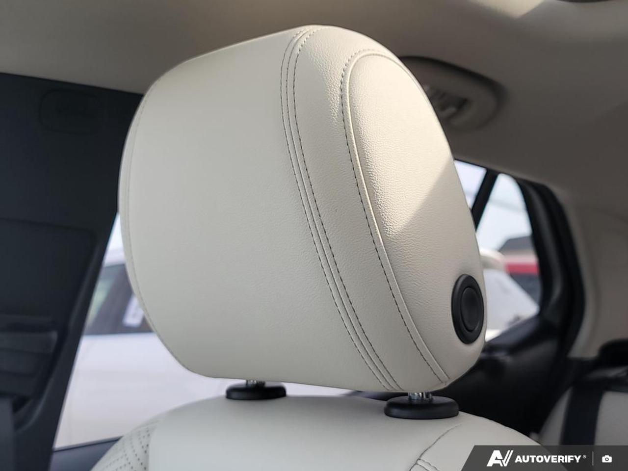 2022 Buick Encore GX Essence LEATHER   SMART DEVICE INTEGRATION   REMOT Photo