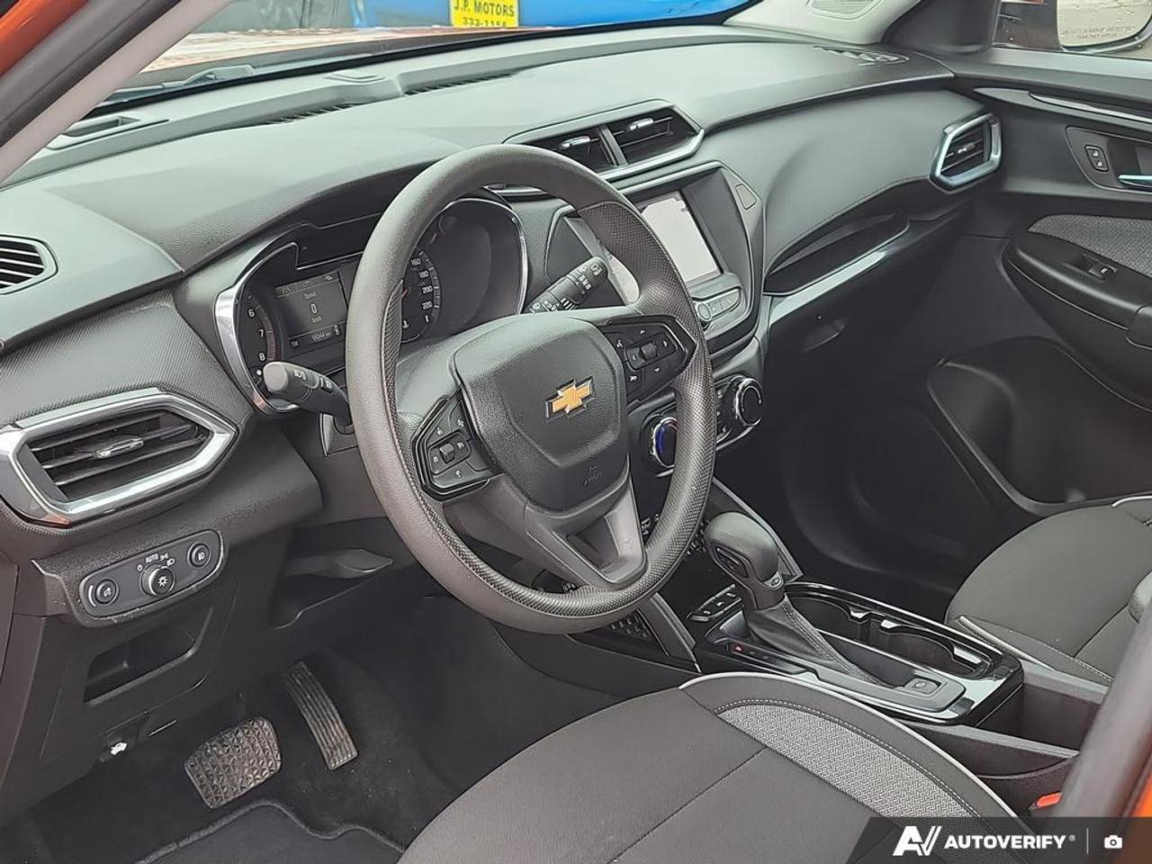 2023 Chevrolet TrailBlazer LT REMOTE START   SMART DEVICE INTEGRATION   LANE Photo