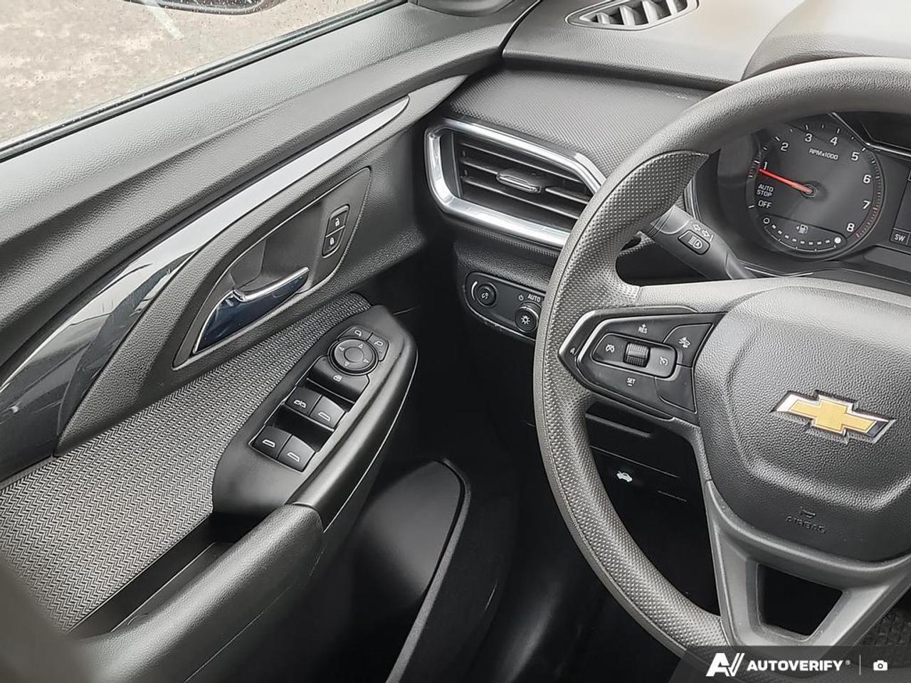 2023 Chevrolet TrailBlazer LT REMOTE START   SMART DEVICE INTEGRATION   LANE Photo