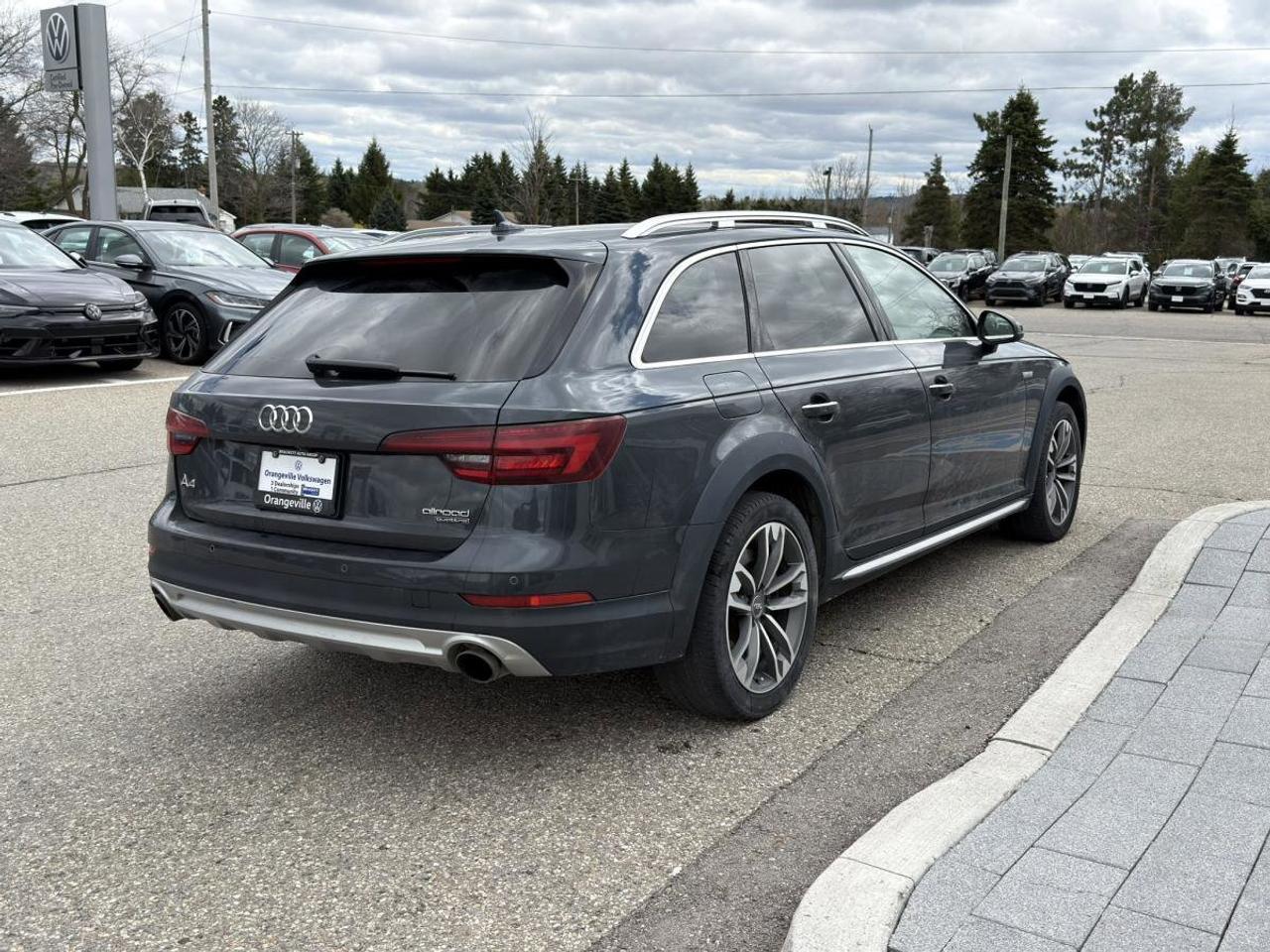 2018 Audi A4 allroad 2.0 TFSI quattro Technik S tronic Photo2