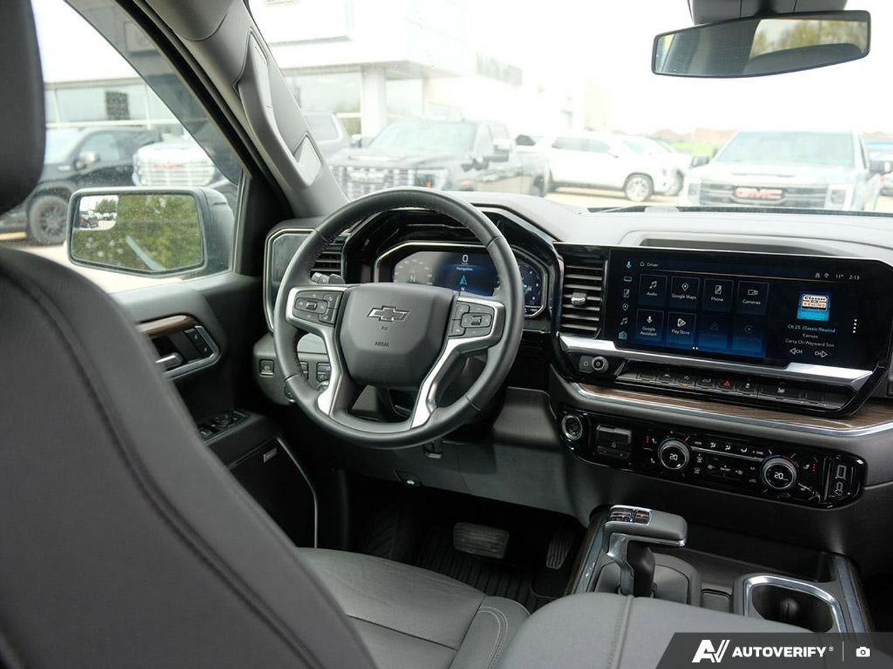 2023 Chevrolet Silverado 1500 RSTRST, 5.3L V8, ALLOYS,  LEATHER, CREW CAB, 1-OWN Photo