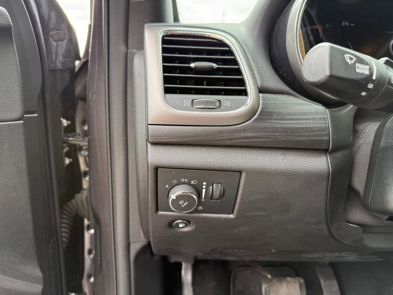 2021 Jeep Grand Cherokee ALTITUDE 4X4 Photo