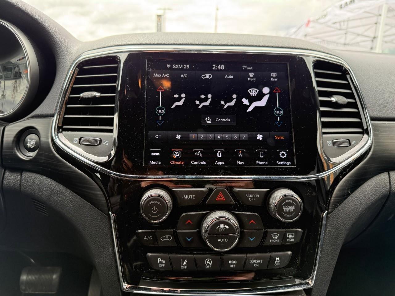 2021 Jeep Grand Cherokee ALTITUDE 4X4 Photo