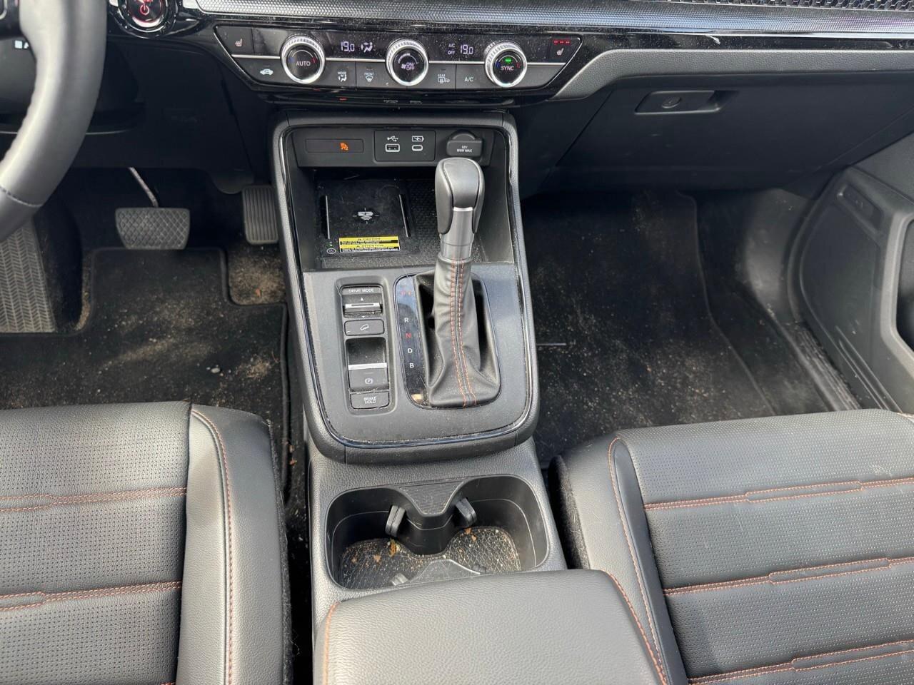 2025 Honda CR-V Hybrid Touring AWD Photo