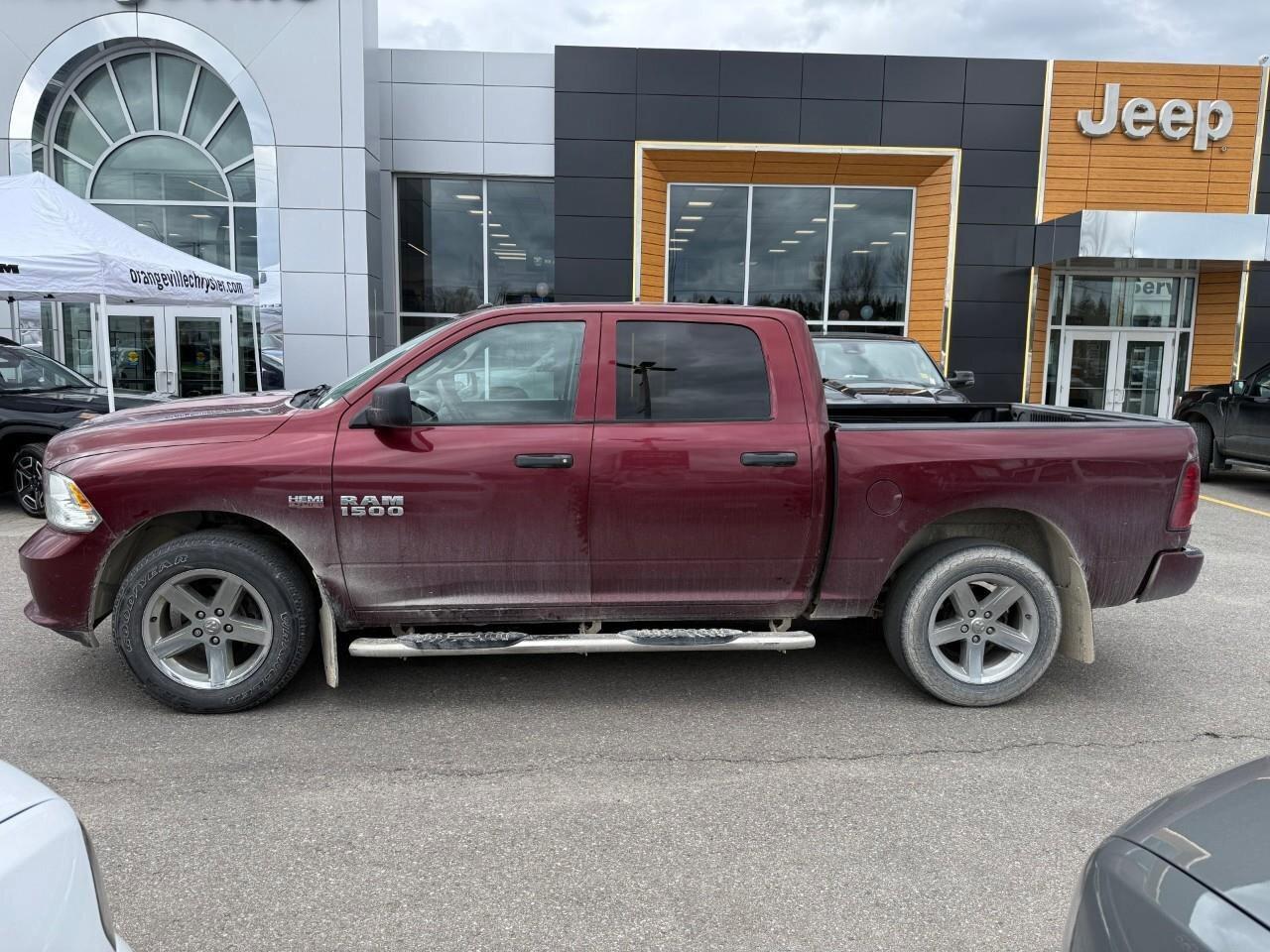 2018 RAM 1500 Express 4x4 Crew Cab 5'7  Box -Ltd Avail- Photo