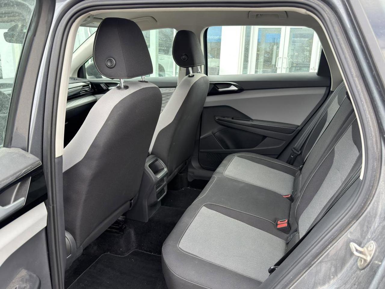2024 Volkswagen Taos Trendline FWD Photo