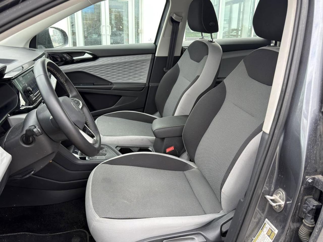 2024 Volkswagen Taos Trendline FWD Photo