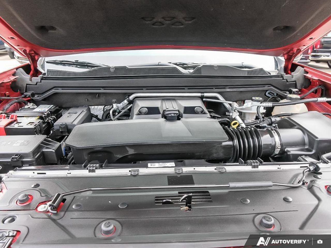 2023 GMC Canyon 4WD AT4AT4, 2.7L 4 CYL, 4X4, ALLOYS, LEATHER, MACM Photo