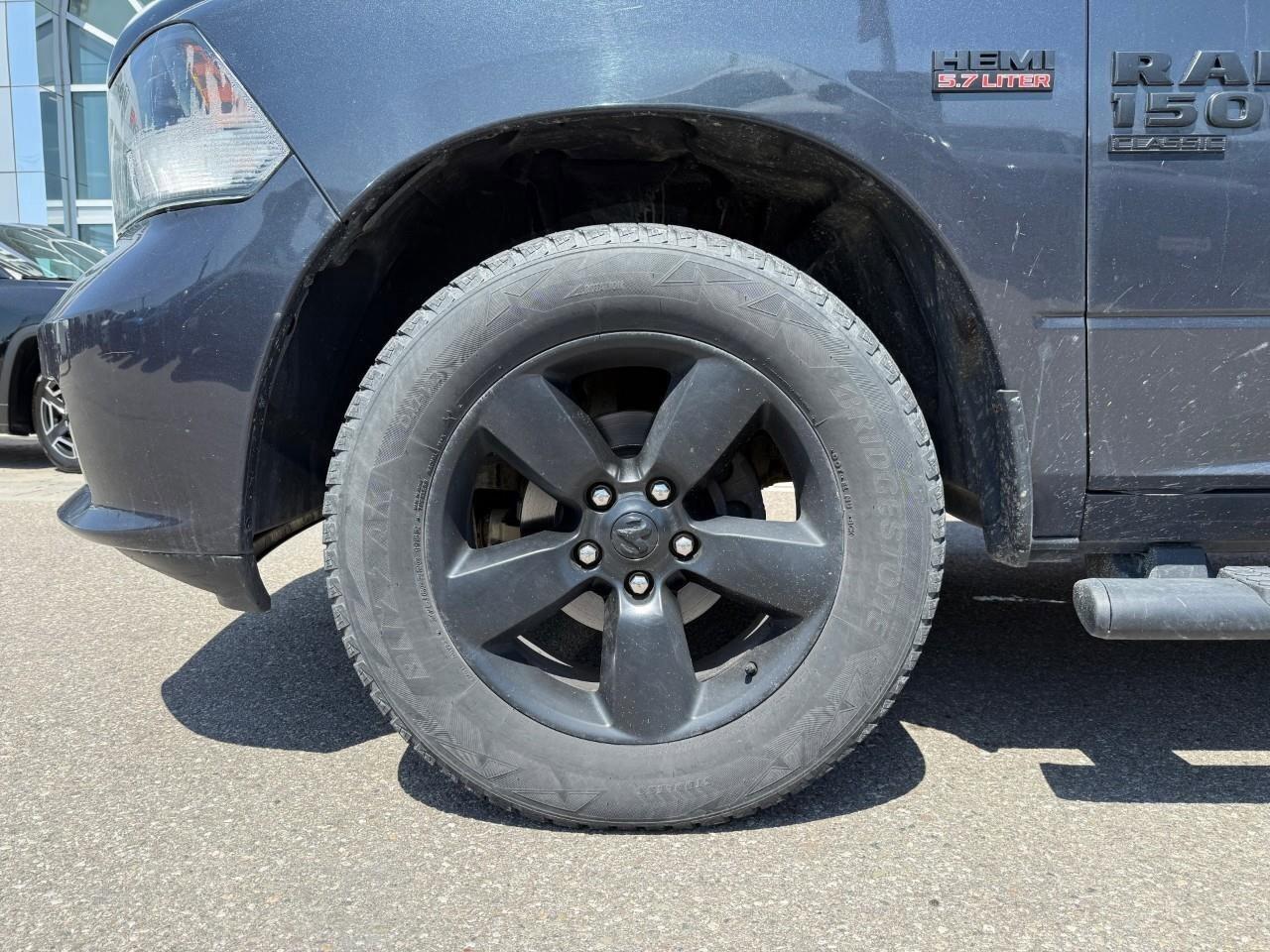 2019 RAM 1500 Classic Express 4x4 Quad Cab 6'4  Box Photo