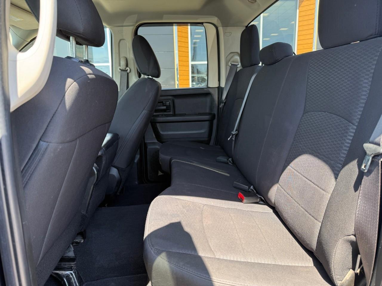 2019 RAM 1500 Classic Express 4x4 Quad Cab 6'4  Box Photo