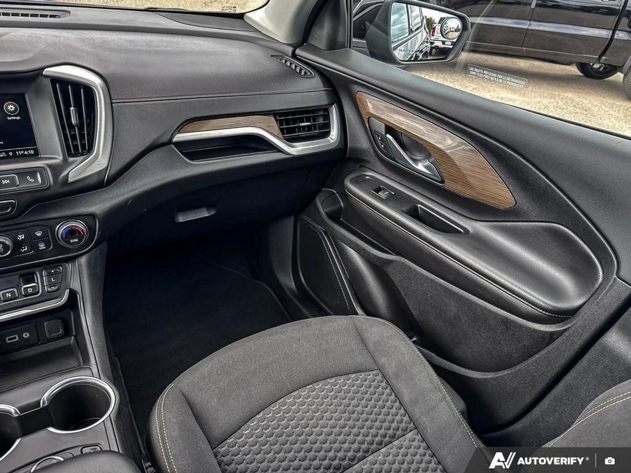 2019 GMC Terrain SLEOne Owner   Remote Start   Heated Seats Photo