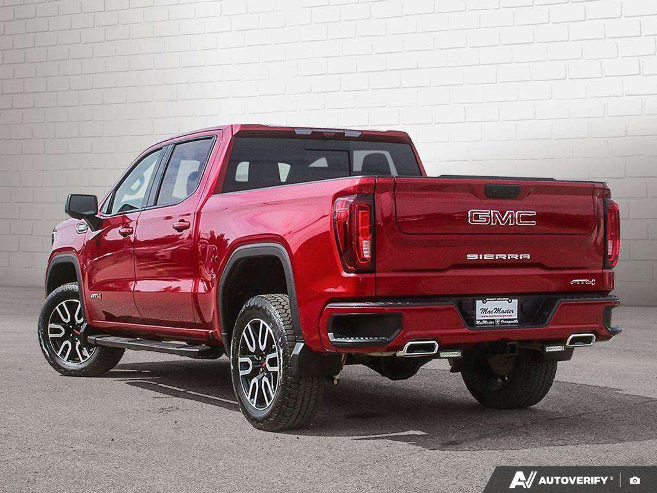 2025 GMC Sierra 1500 AT4, 3.0L DIESEL, 4X4, X31, ALLOYS, LEATHER, 1-OWNER, CERTIFIED PREOWNED! Photo