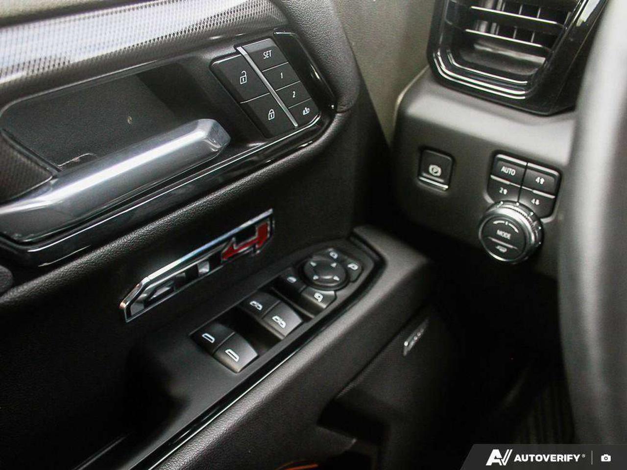 2025 GMC Sierra 1500 AT4, 3.0L DIESEL, 4X4, X31, ALLOYS, LEATHER, 1-OWNER, CERTIFIED PREOWNED! Photo