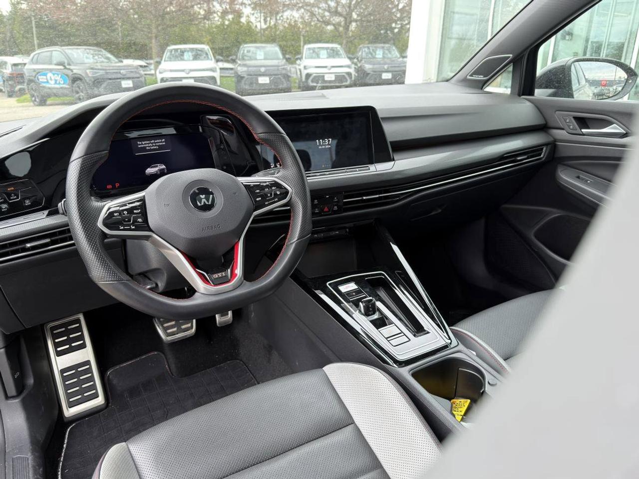2023 Volkswagen Golf GTI Performance Auto Photo