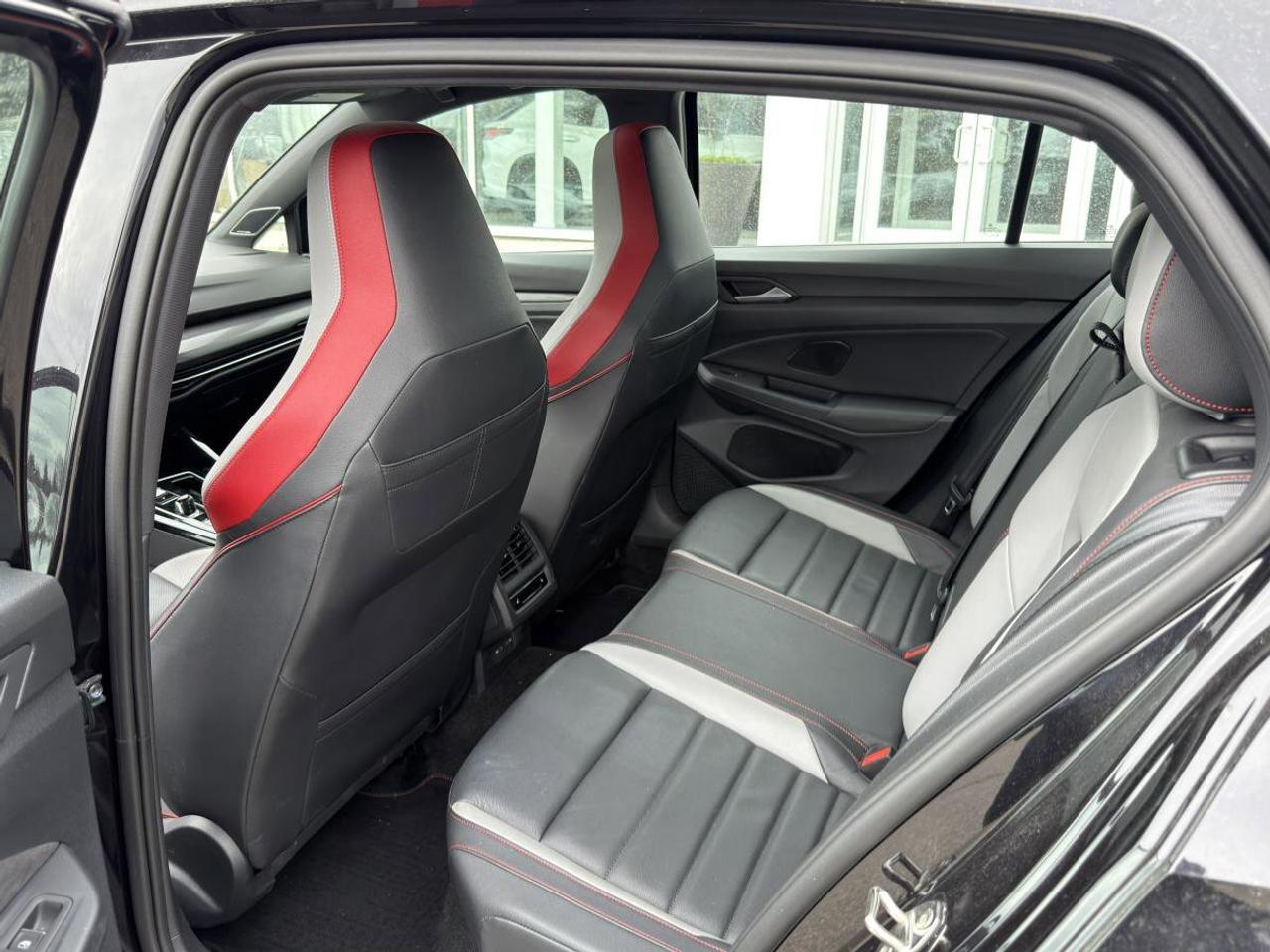 2023 Volkswagen Golf GTI Performance Auto Photo