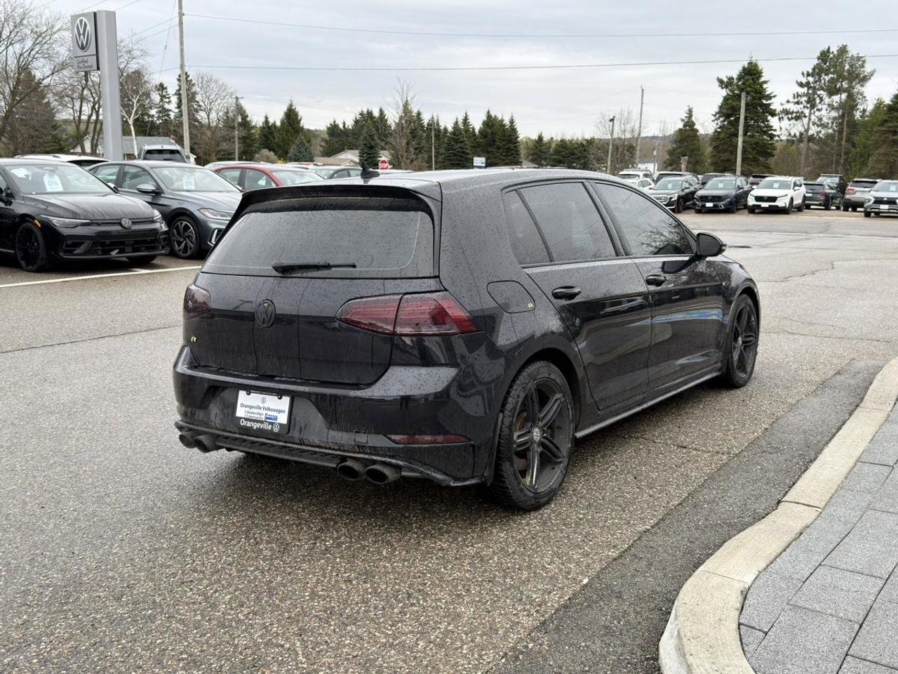 2018 Volkswagen Golf R 5-door DSG Photo