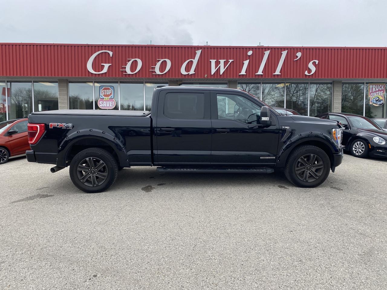 2021 Ford F-150 XLT SPORT, CLEAN CARFAX, DIESEL, BACK UP CAMERA! Photo