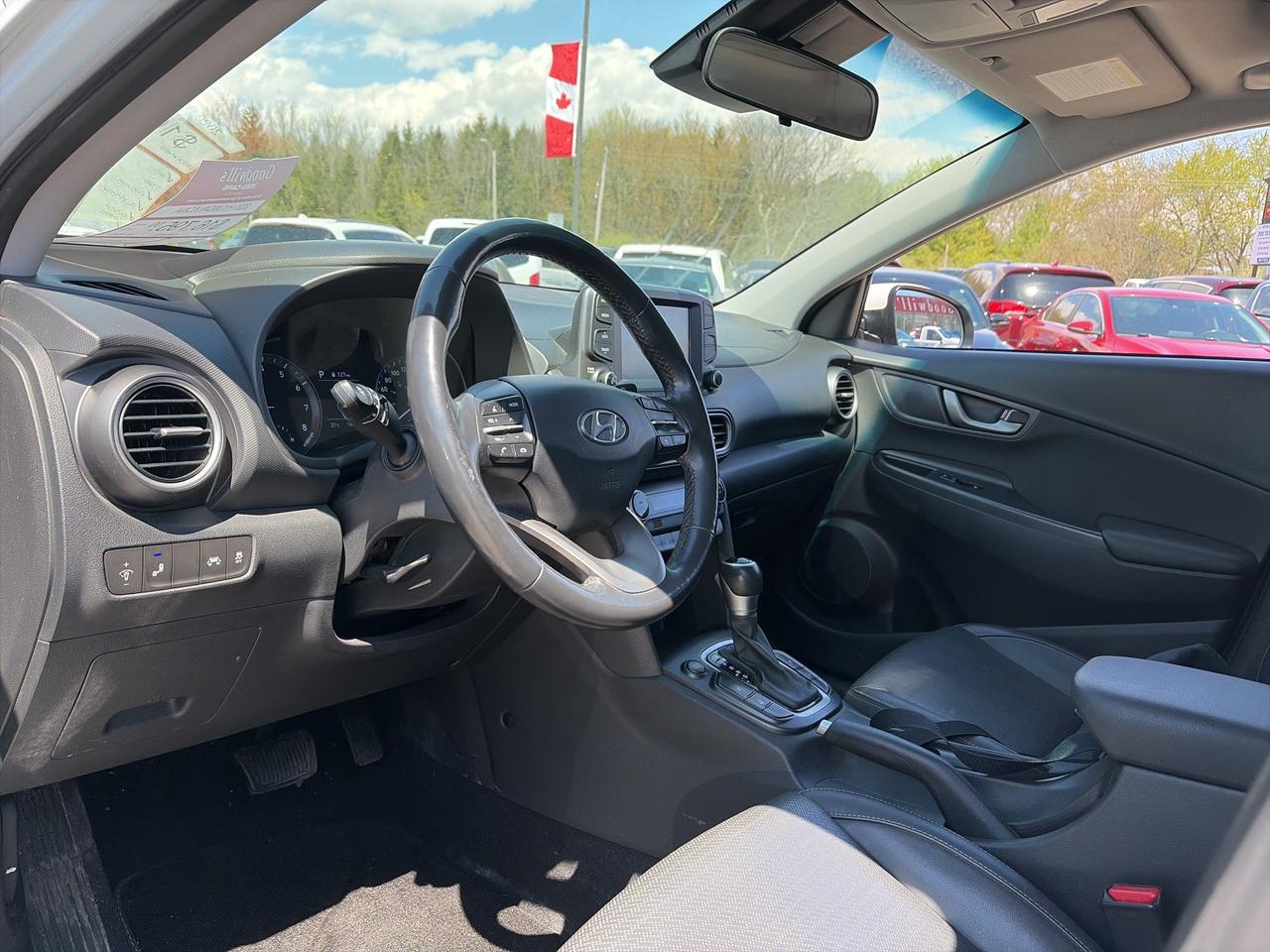 2020 Hyundai KONA 2.0L LUXURY AWD, CLEAN CARFAX, HEATED LEATHER! Photo