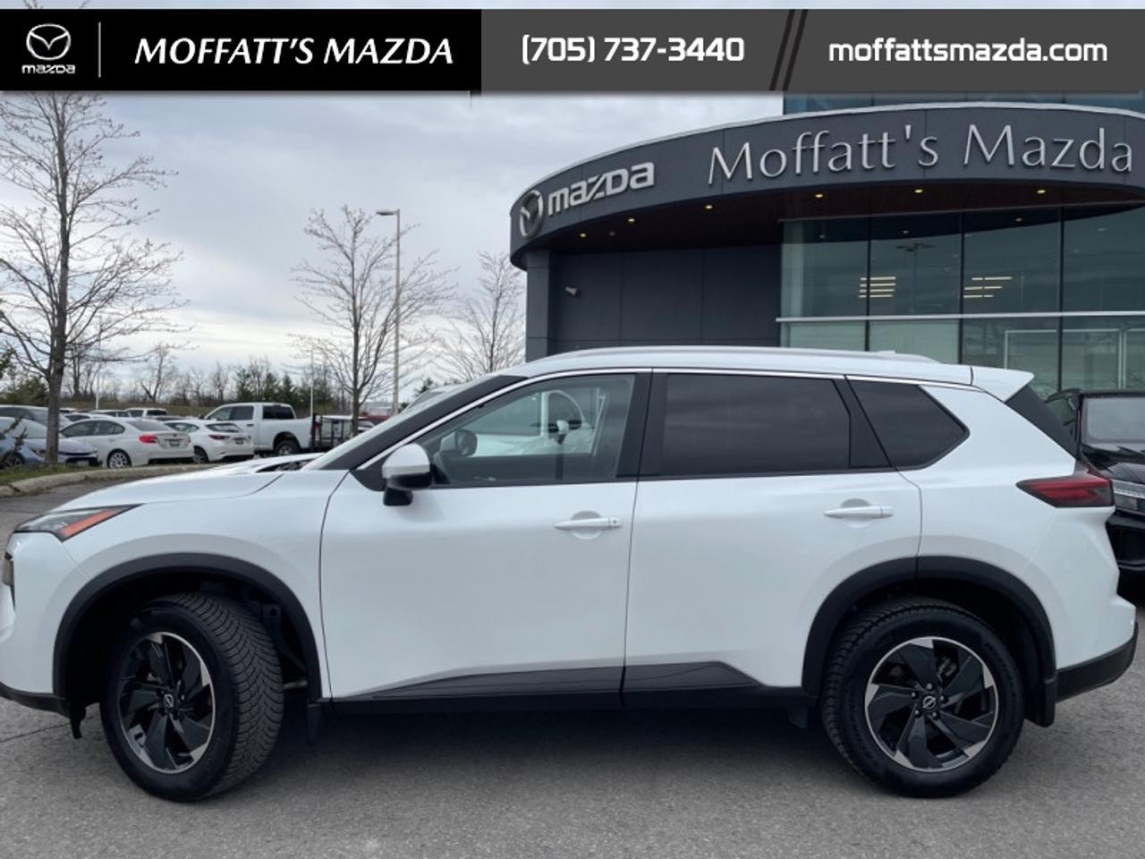 2024 Nissan Rogue SV MOONROOF Photo