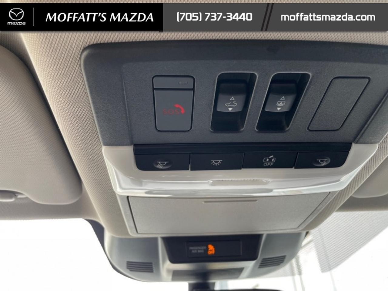 2024 Nissan Rogue SV MOONROOF Photo