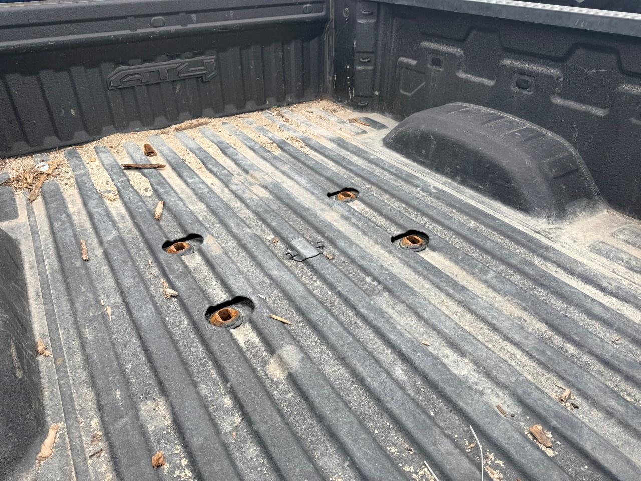 2020 GMC SIERRA 2500HD 4WD Crew Cab Standard Box AT4 Photo