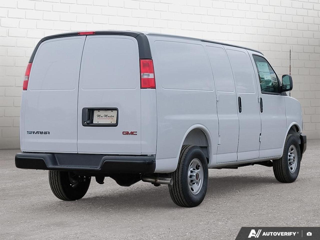 2026 GMC Savana Cargo Van 3500 Regular Wheelbase Rear-Wheel Drive Photo4