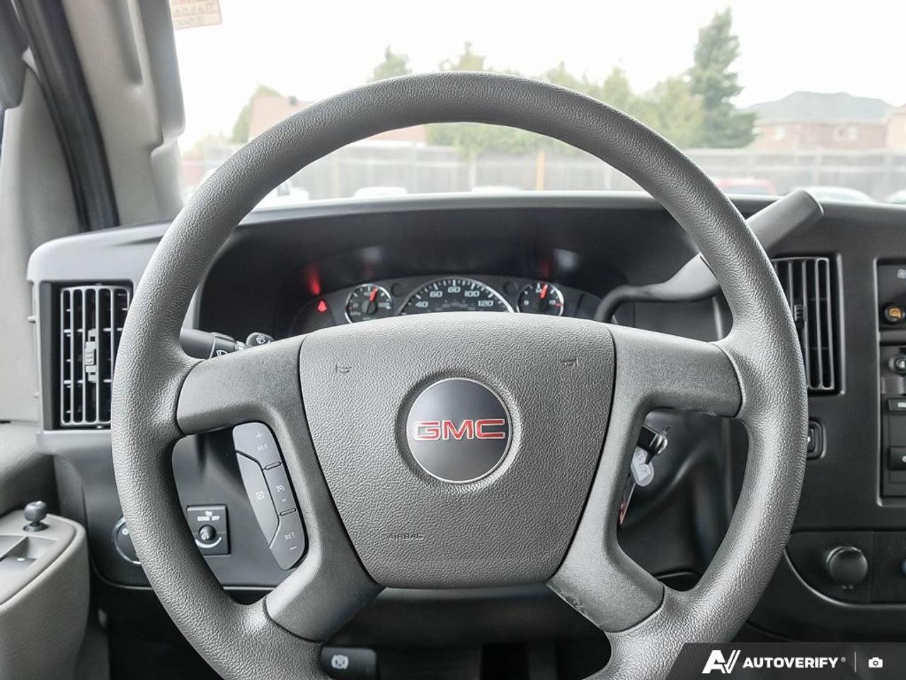 2026 GMC Savana Cargo Van 3500 Regular Wheelbase Rear-Wheel Drive Photo