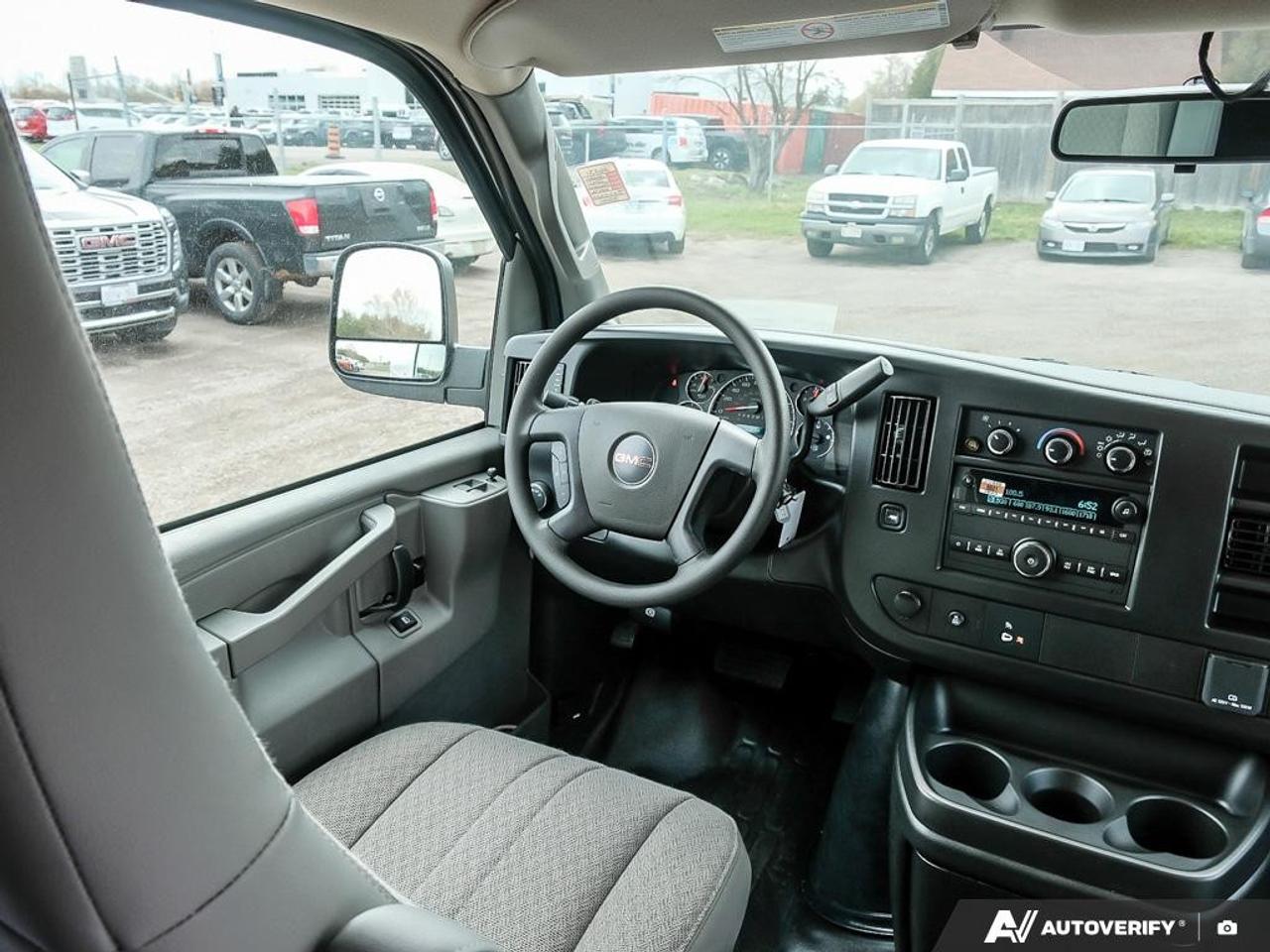 2026 GMC Savana Cargo Van 3500 Regular Wheelbase Rear-Wheel Drive Photo