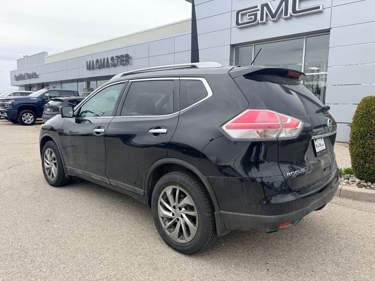 2015 Nissan Rogue AWD 4dr SL Photo