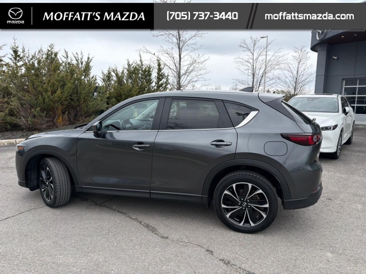 2023 Mazda CX-5 GS Photo2