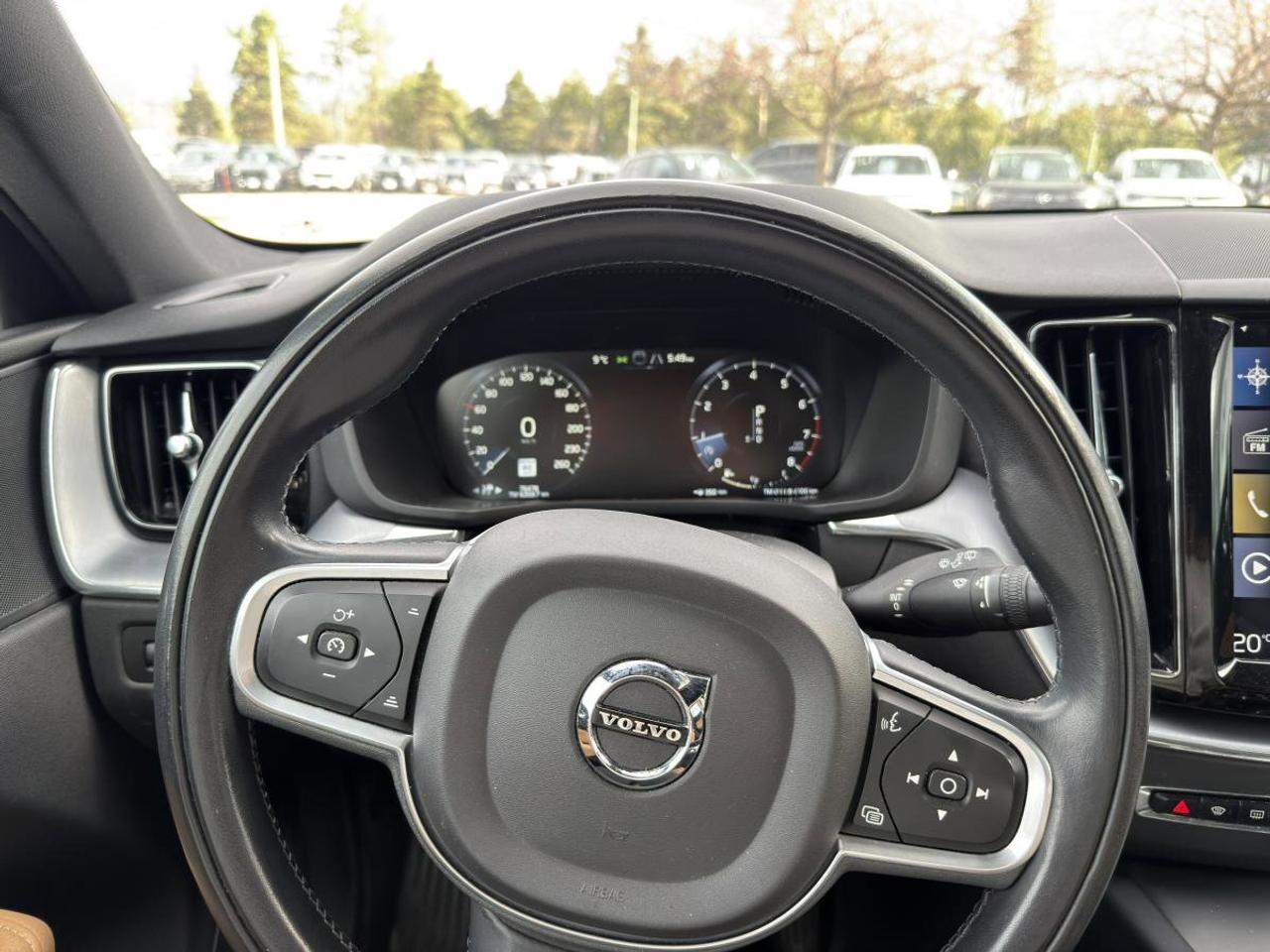 2019 Volvo XC60  Photo