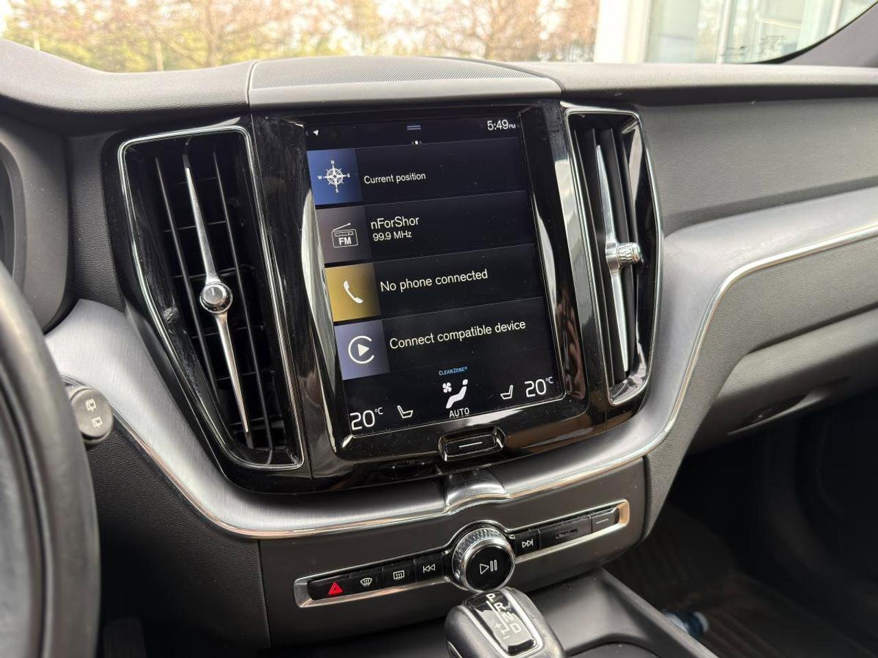 2019 Volvo XC60  Photo